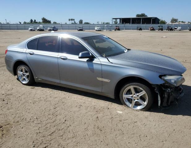 WBAKA4C51BC612954 - 2011 BMW 740 I SILVER photo 4