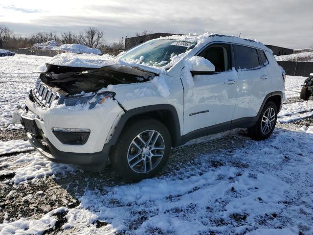 3C4NJDBBXJT154759 - 2018 JEEP COMPASS LATITUDE WHITE photo 1