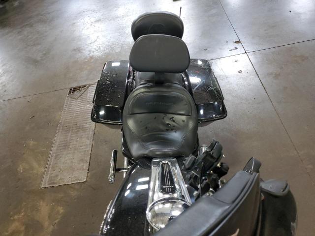 1HD1KB4108Y603975 - 2008 HARLEY-DAVIDSON FLHX BLACK photo 5