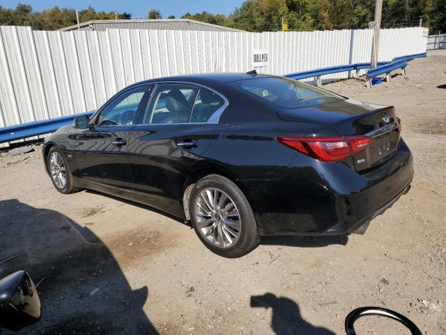 JN1EV7AR9JM440440 - 2018 INFINITI Q50 LUXE BLACK photo 2