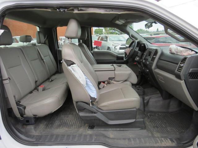 1FT7X2A69KEF58122 - 2019 FORD F250 SUPER DUTY თეთრი ფოტო 6