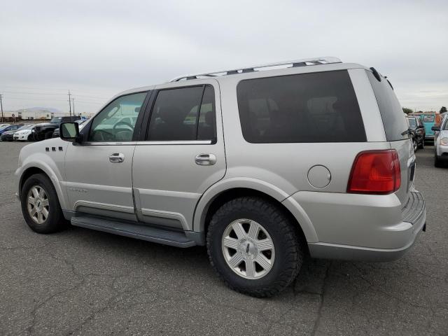 5LMFU28RX3LJ18808 - 2003 LINCOLN NAVIGATOR ვერცხლისფერი ფოტო 2