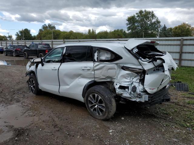 5TDHZRBH3NS584396 - 2022 TOYOTA HIGHLANDER XLE WHITE photo 2