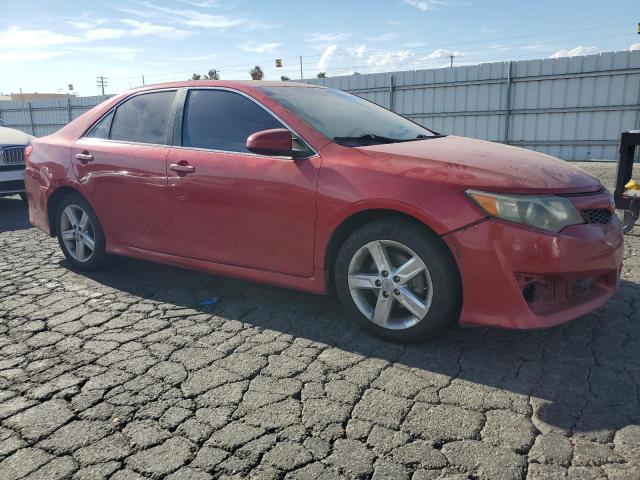 4T1BF1FK2DU638394 - 2013 TOYOTA CAMRY L წითელი ფოტო 4