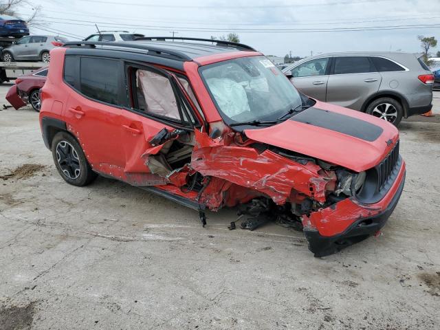 ZACCJBCT8GPD39637 - 2016 JEEP RENEGADE TRAILHAWK RED photo 4