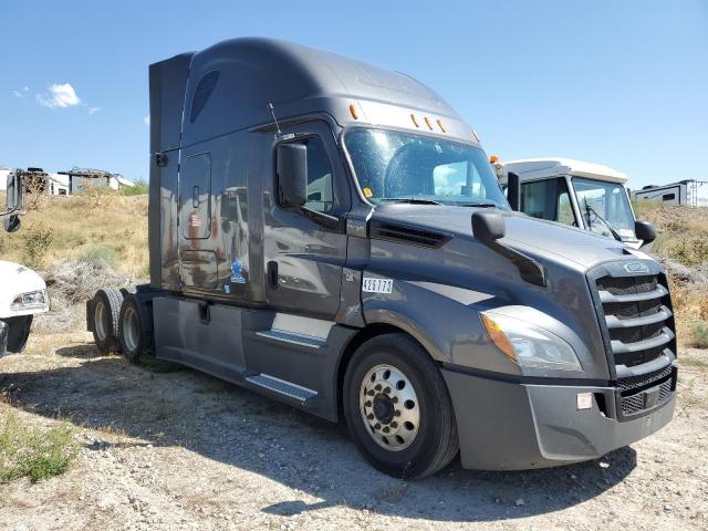 2019 FREIGHTLINER CASCADIA 1, 