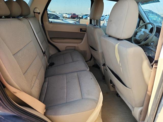 1FMCU9DG3BKA98246 - 2011 FORD ESCAPE XLT TURQUOISE photo 11