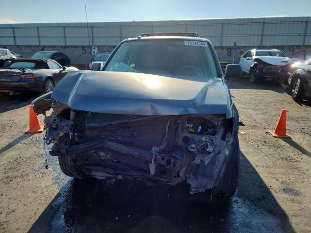 1FMCU9DG3BKA98246 - 2011 FORD ESCAPE XLT TURQUOISE photo 5