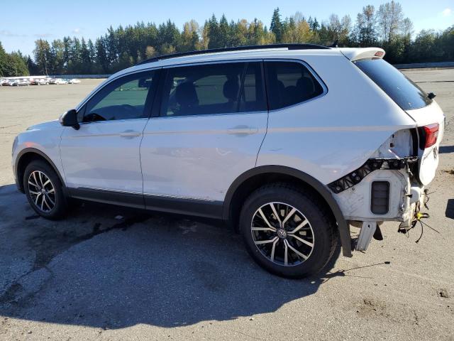 3VV3B7AX2MM105381 - 2021 VOLKSWAGEN TIGUAN SE WHITE photo 2