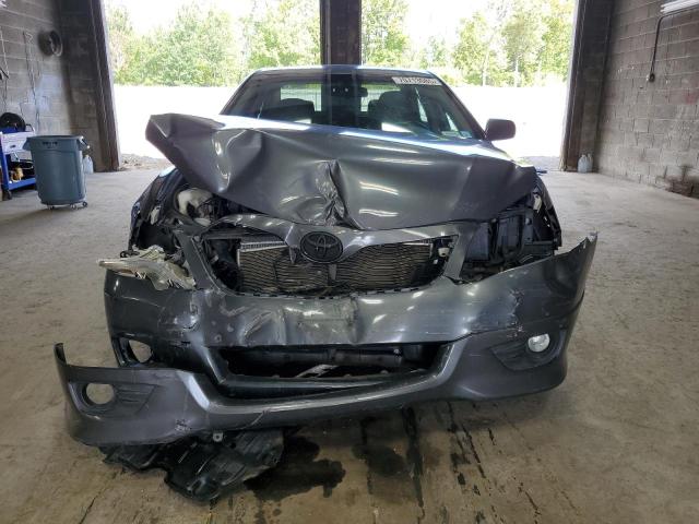 4T1BF3EK5BU217411 - 2011 TOYOTA CAMRY BASE GRAY photo 5