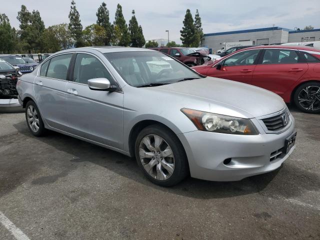 1HGCP3F81AA002019 - 2010 HONDA ACCORD EXL SILVER photo 4