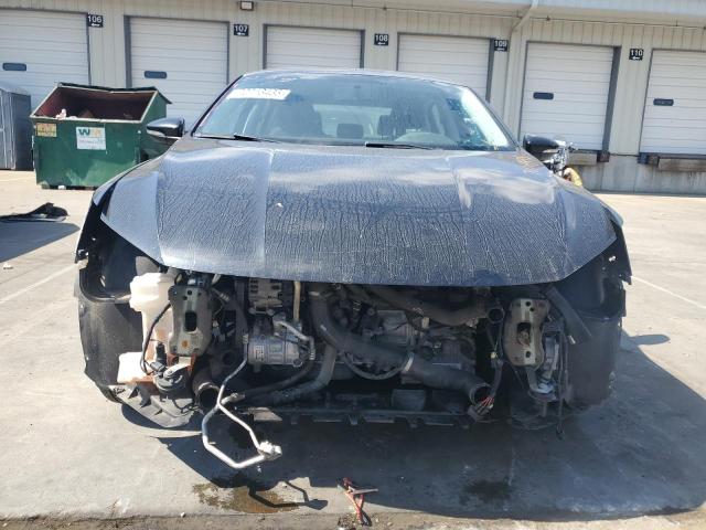 1VWAT7A38GC041690 - 2016 VOLKSWAGEN PASSAT S Սև լուսանկար 5