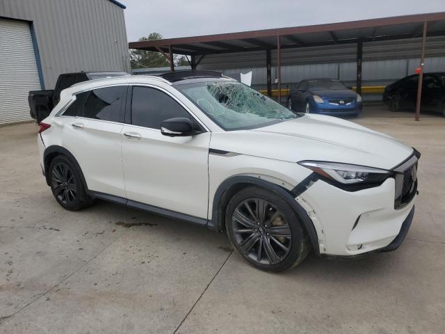 3PCAJ5M17LF116089 - 2020 INFINITI QX50 PURE WHITE photo 4