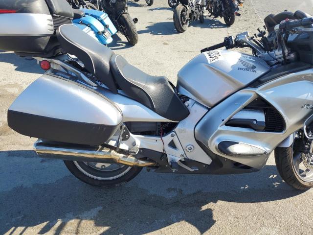 JH2SC51437M500615 - 2007 HONDA ST1300 A SILVER photo 7