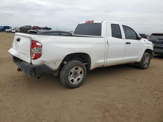 5TFUM5F10FX060539 - 2015 TOYOTA TUNDRA DOUBLE CAB SR/SR5 WHITE photo 3