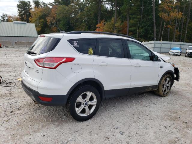 1FMCU9GX3FUC72340 - 2015 FORD ESCAPE SE WHITE photo 3