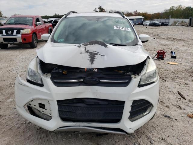 1FMCU9GX3FUC72340 - 2015 FORD ESCAPE SE WHITE photo 5