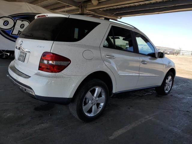 4JGBB75E96A131443 - 2006 MERCEDES-BENZ ML 500 WHITE photo 3