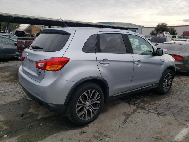 JA4AP3AW1GZ057957 - 2016 MITSUBISHI OUTLANDER ES SILVER photo 3