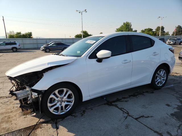 2017 TOYOTA YARIS IA, 