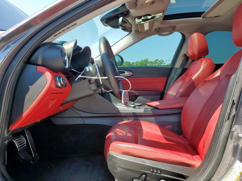 ZARFAEDNXH7551152 - 2017 ALFA ROMEO GIULIA Q4 Grau Foto 7