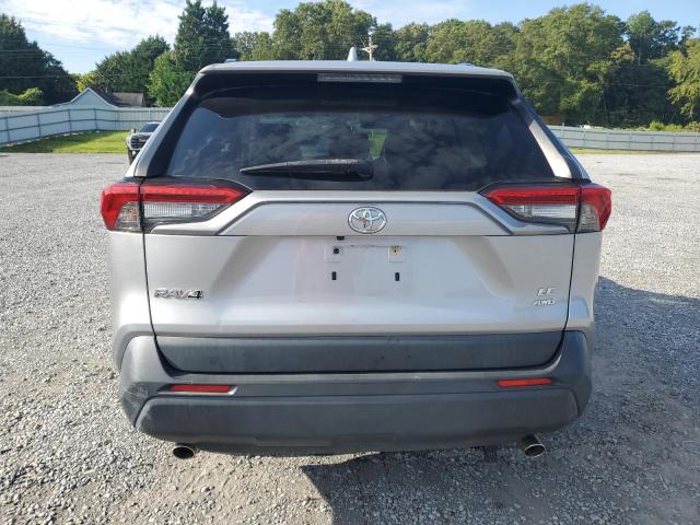 JTMF1RFV2KD006960 - 2019 TOYOTA RAV4 LE 银色 照片 6