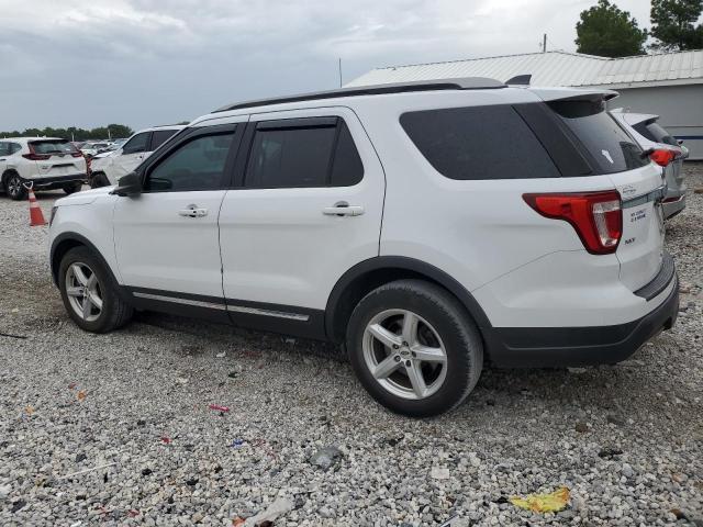 1FM5K7D8XJGC22798 - 2018 FORD EXPLORER XLT 白色 照片 2