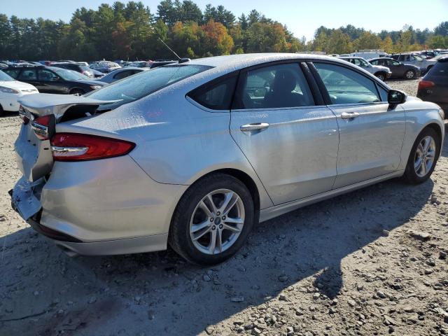 3FA6P0HDXJR216264 - 2018 FORD FUSION SE SILVER photo 3