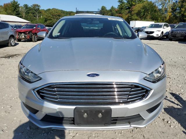 3FA6P0HDXJR216264 - 2018 FORD FUSION SE SILVER photo 5