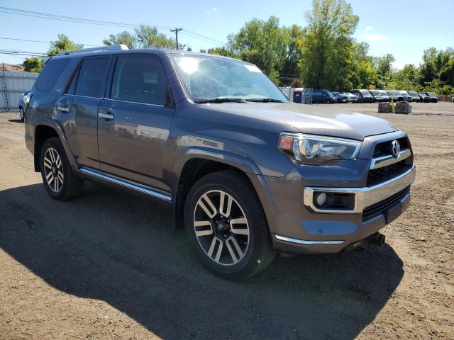 JTEBU5JR6J5502101 - 2018 TOYOTA 4RUNNER SR5/SR5 PREMIUM GRAY photo 4