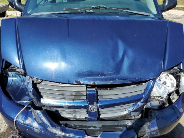 1D4GP24RX5B189236 - 2005 DODGE GRAND CARA SE BLUE photo 12