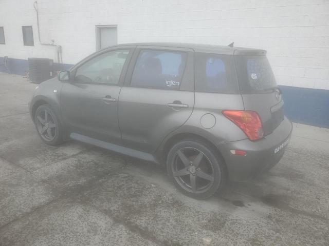 JTKKT624X50121248 - 2005 TOYOTA SCION XA GRAY photo 2