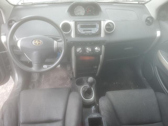 JTKKT624X50121248 - 2005 TOYOTA SCION XA GRAY photo 8