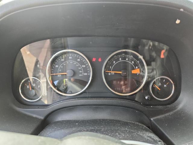 1C4NJCEA0GD614975 - 2016 JEEP COMPASS LATITUDE Gümüş foto 9