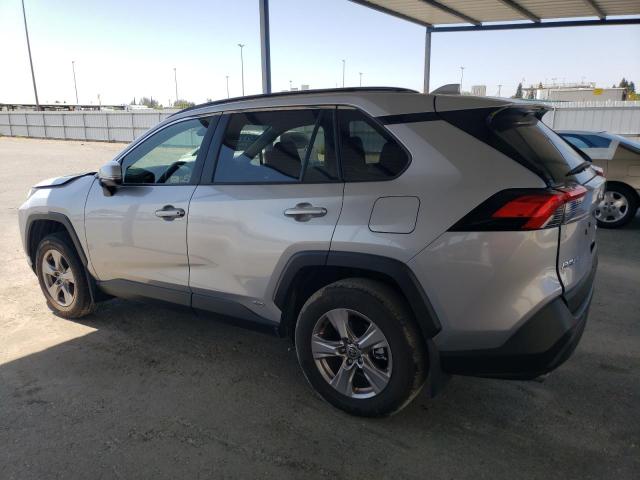 JTMMWRFV7RD255581 - 2024 TOYOTA RAV4 LE SILVER photo 2