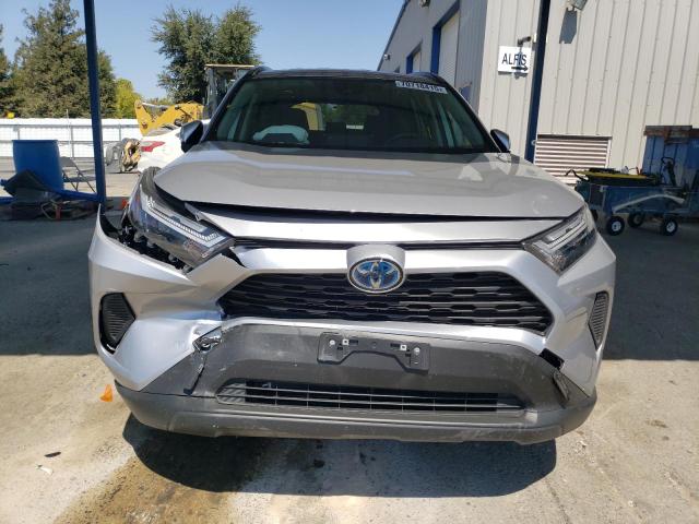 JTMMWRFV7RD255581 - 2024 TOYOTA RAV4 LE SILVER photo 5