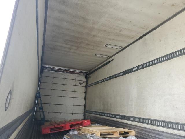 1UYVS2488J2249519 - 2018 UTILITY VS2RA 白色 照片 6