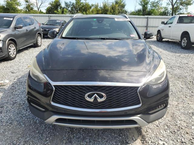 SJKCH5CR4JA056013 - 2018 INFINITI QX30 BASE Czarny zdjęcie 5