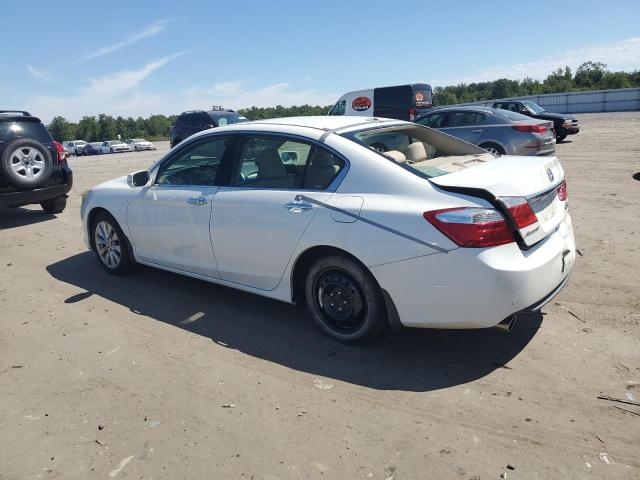 1HGCR3F93DA000621 - 2013 HONDA ACCORD TOURING WHITE photo 2