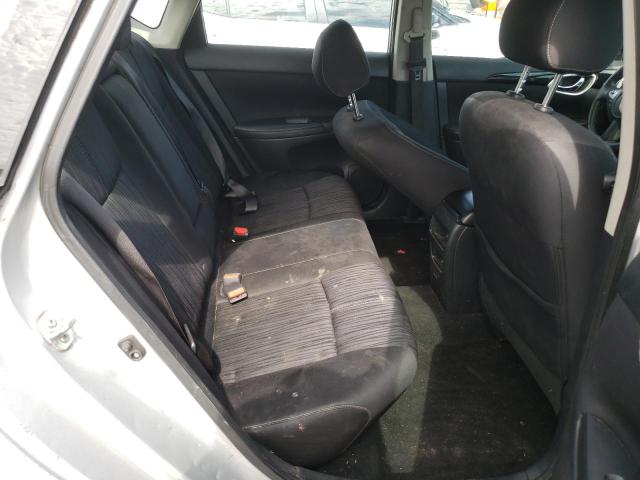 3N1AB7AP8JY242743 - 2018 NISSAN SENTRA S 银色 照片 10