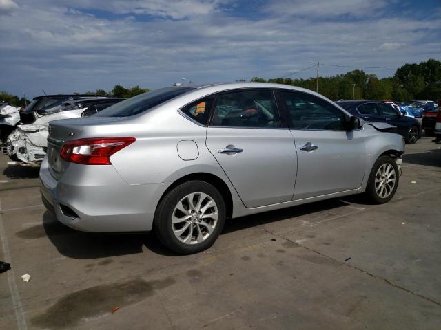 3N1AB7AP8JY242743 - 2018 NISSAN SENTRA S 银色 照片 3