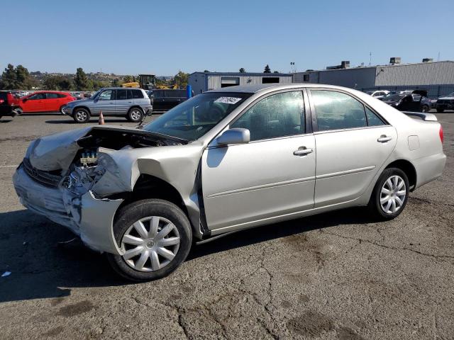 2004 TOYOTA CAMRY LE, 