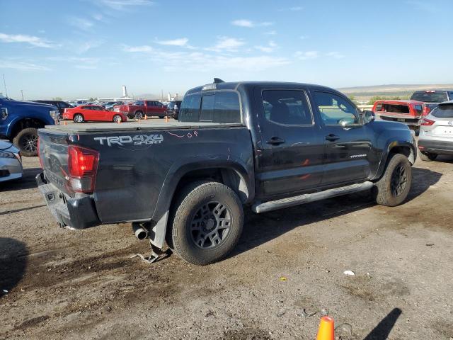 5TFCZ5ANXJX131391 - 2018 TOYOTA TACOMA DOUBLE CAB შავი ფოტო 6