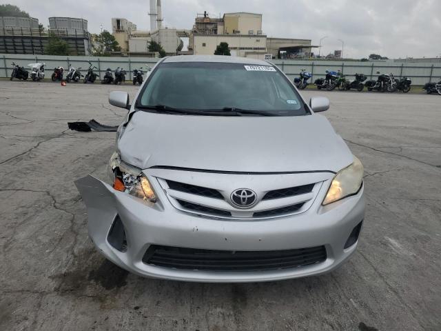 JTDBU4EE0BJ106891 - 2011 TOYOTA COROLLA BASE 银色 照片 5