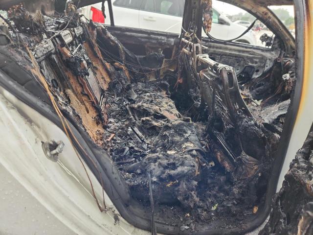 2G4GV5EK1F9176220 - 2015 BUICK REGAL WHITE photo 10