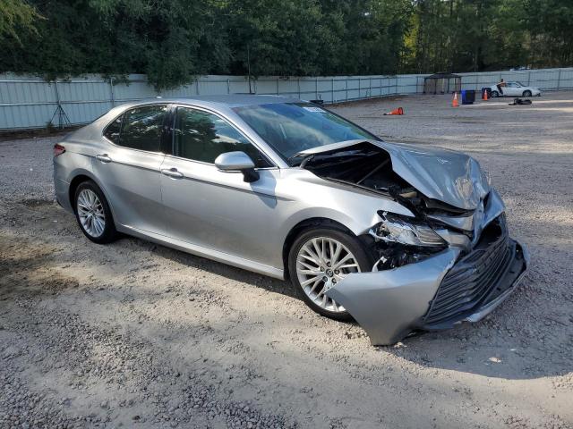 4T1B11HK4KU749716 - 2019 TOYOTA CAMRY L SILVER photo 4