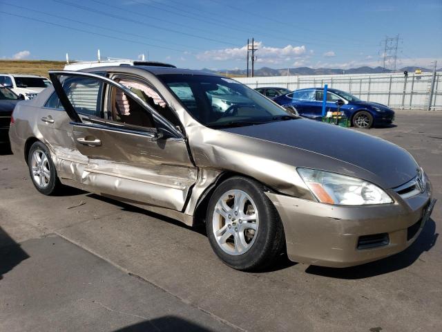 1HGCM56726A150652 - 2006 HONDA ACCORD EX GOLD photo 4