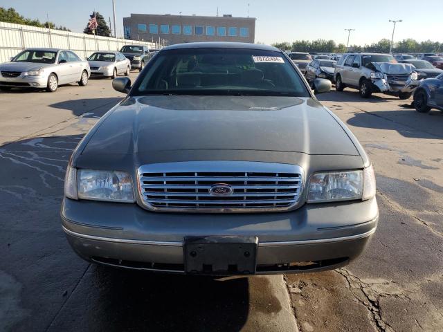 2FAFP73W8YX120579 - 2000 FORD CROWN VICT GRAY photo 5