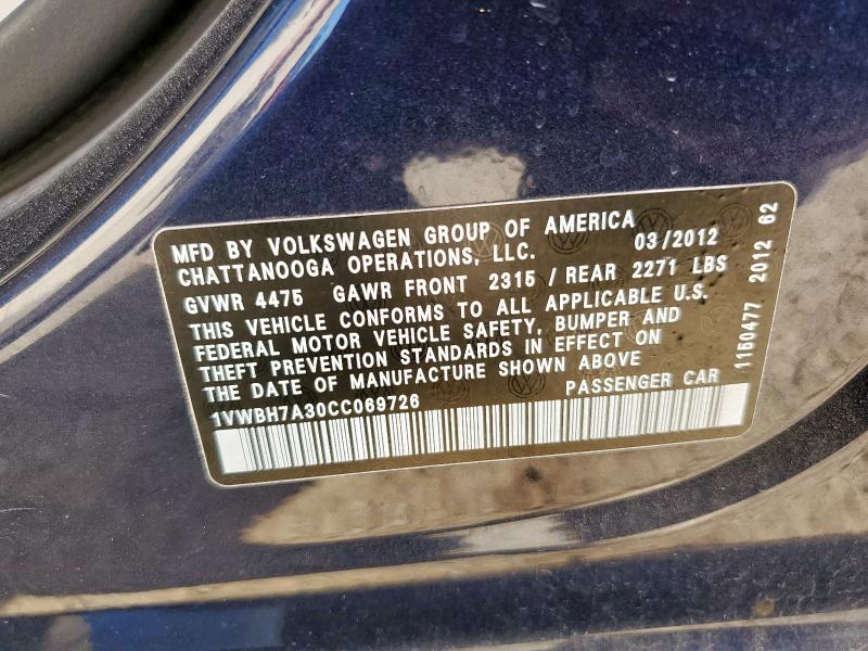 1VWBH7A30CC069726 - 2012 VOLKSWAGEN PASSAT SE ლურჯი ფოტო 12