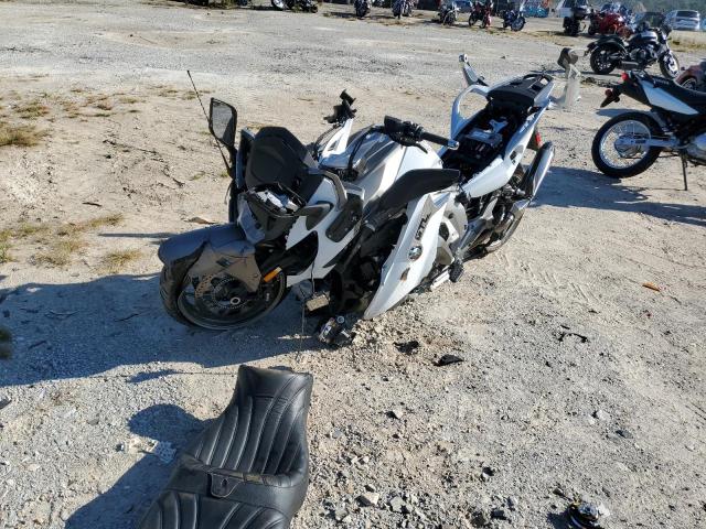 WB10F1202JZD91845 - 2018 BMW K1600 GTL WHITE photo 2